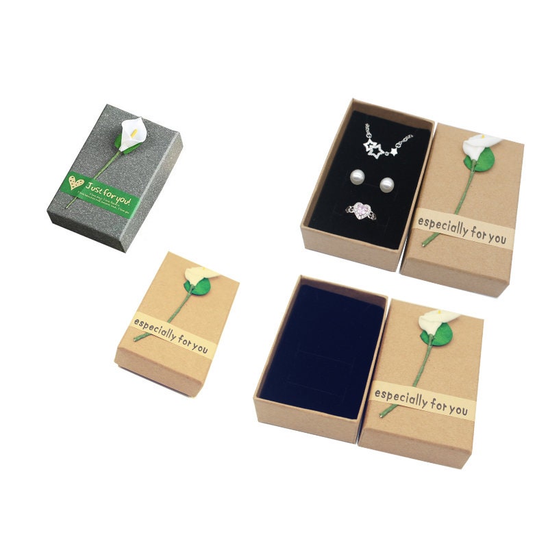 925 Sterling Silver Cat Heart Pendant Necklace – Black or White Enamel